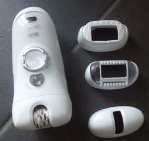 Der Epilierer: Verwendbar ohne Kabel mit vier verschiedenen Kappen für Beine, Arme, Gesicht, Achseln